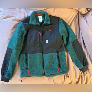 Topo Designs Subalpine fleece in men’s small